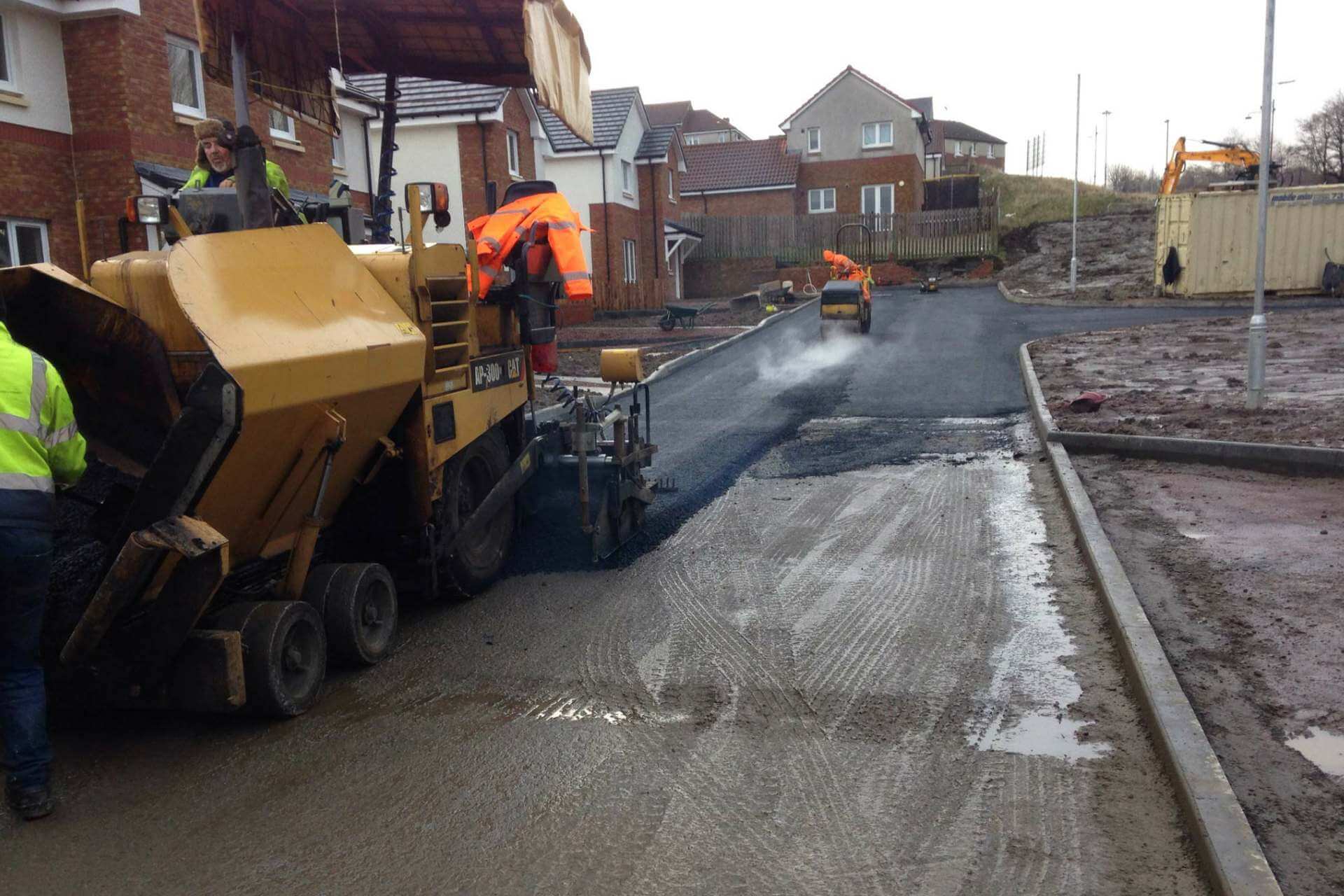 Professional tarmac installation in North London driveway